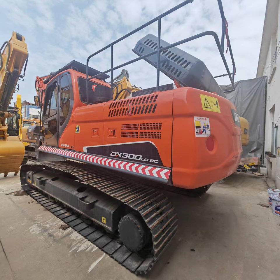 DOOSAN DX300 - Rupsgraafmachine: afbeelding 1 DOOSAN DX300 - Rupsgraafmachine: afbeelding 1