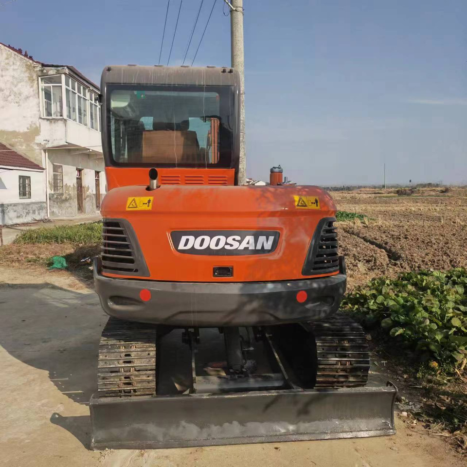 DOOSAN DX60 - Minigraafmachine: afbeelding 3 DOOSAN DX60 - Minigraafmachine: afbeelding 3