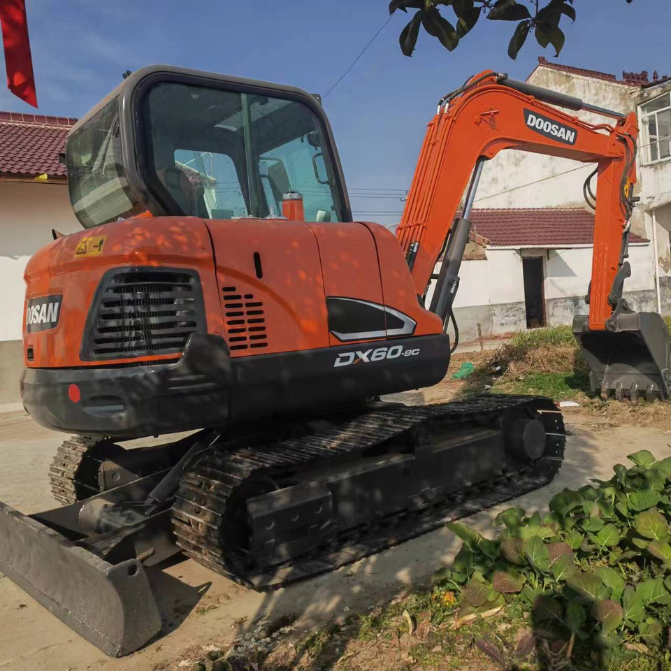 DOOSAN DX60 - Minigraafmachine: afbeelding 5 DOOSAN DX60 - Minigraafmachine: afbeelding 5