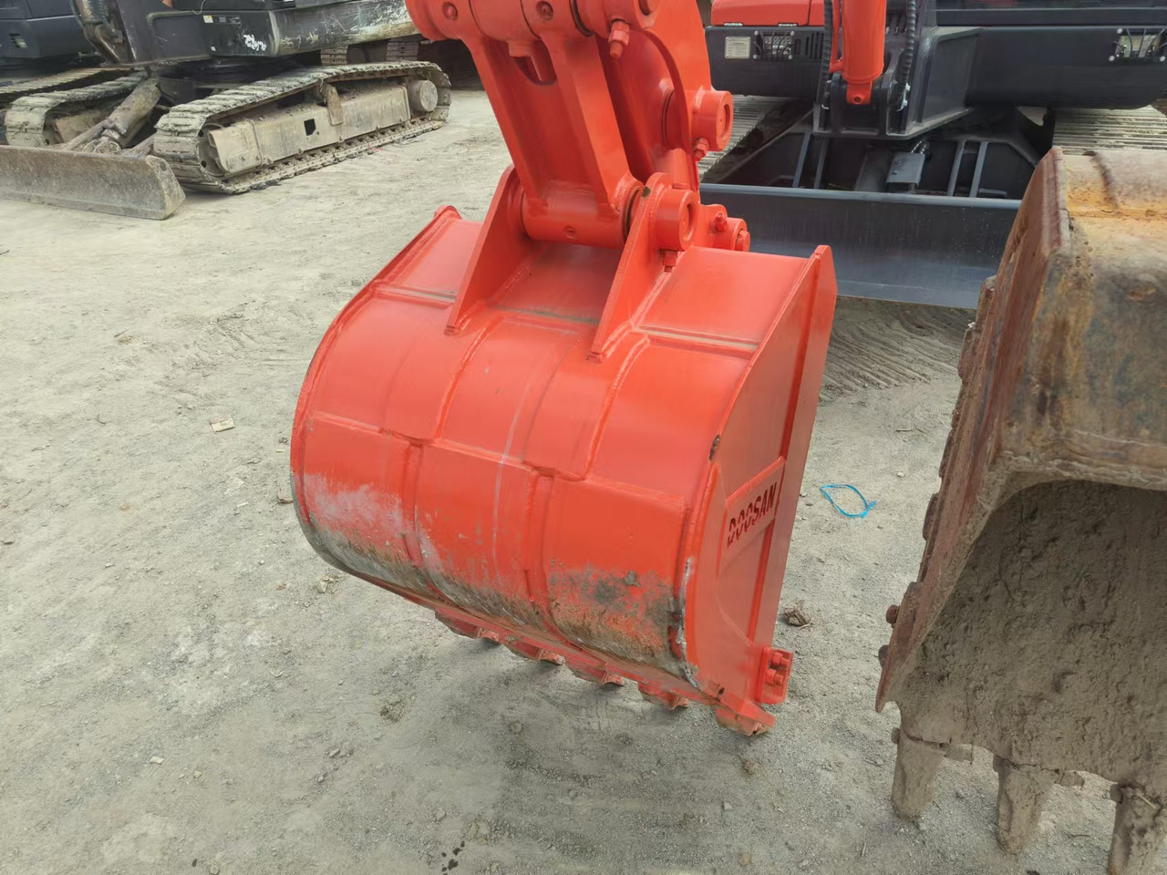 DOOSAN DX60 - Graafmachine: afbeelding 5 DOOSAN DX60 - Graafmachine: afbeelding 5