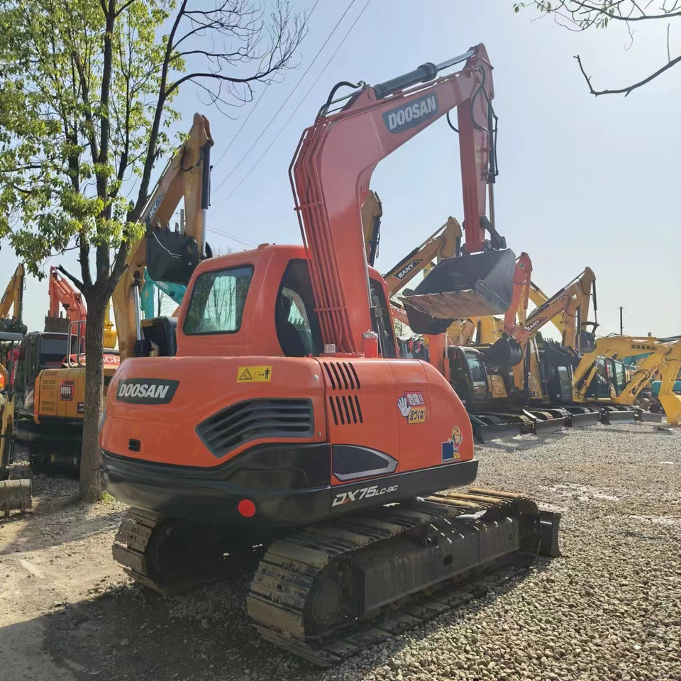DOOSAN DX75 - Minigraafmachine: afbeelding 2 DOOSAN DX75 - Minigraafmachine: afbeelding 2