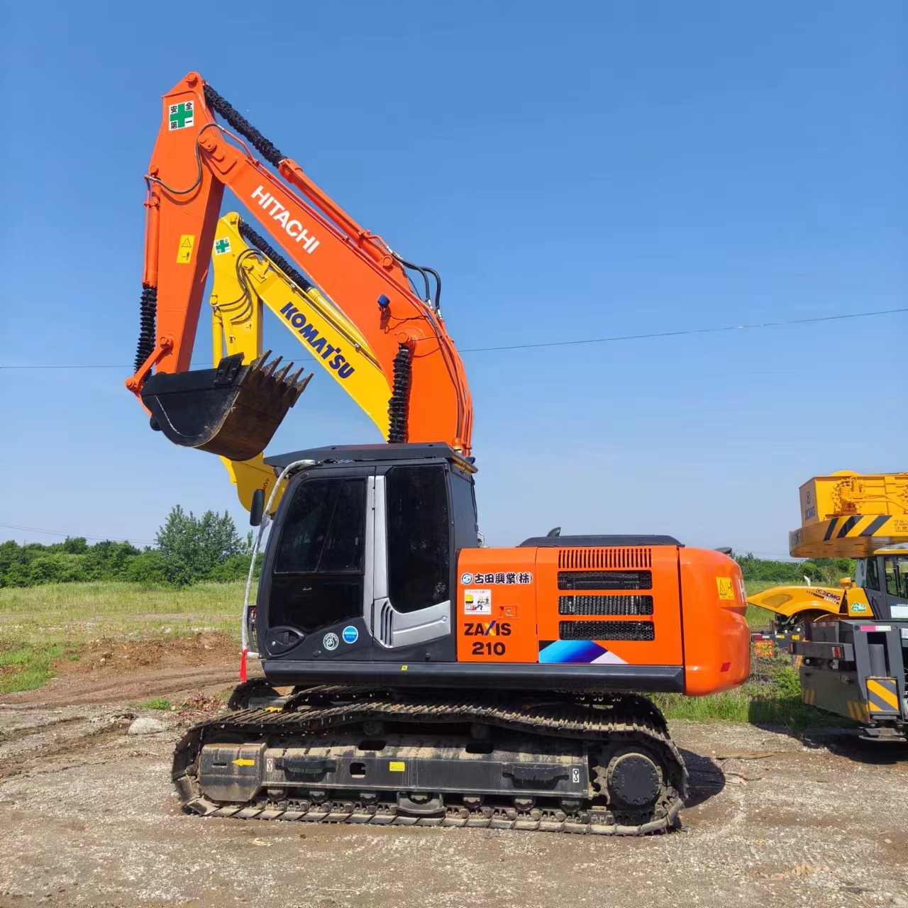 HITACHI ZX210 - Rupsgraafmachine: afbeelding 1 HITACHI ZX210 - Rupsgraafmachine: afbeelding 1