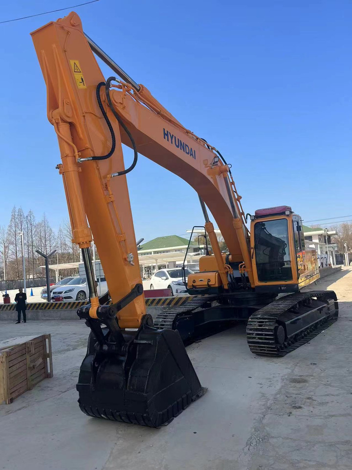 Hyundai 305 - Rupsgraafmachine: afbeelding 4 Hyundai 305 - Rupsgraafmachine: afbeelding 4