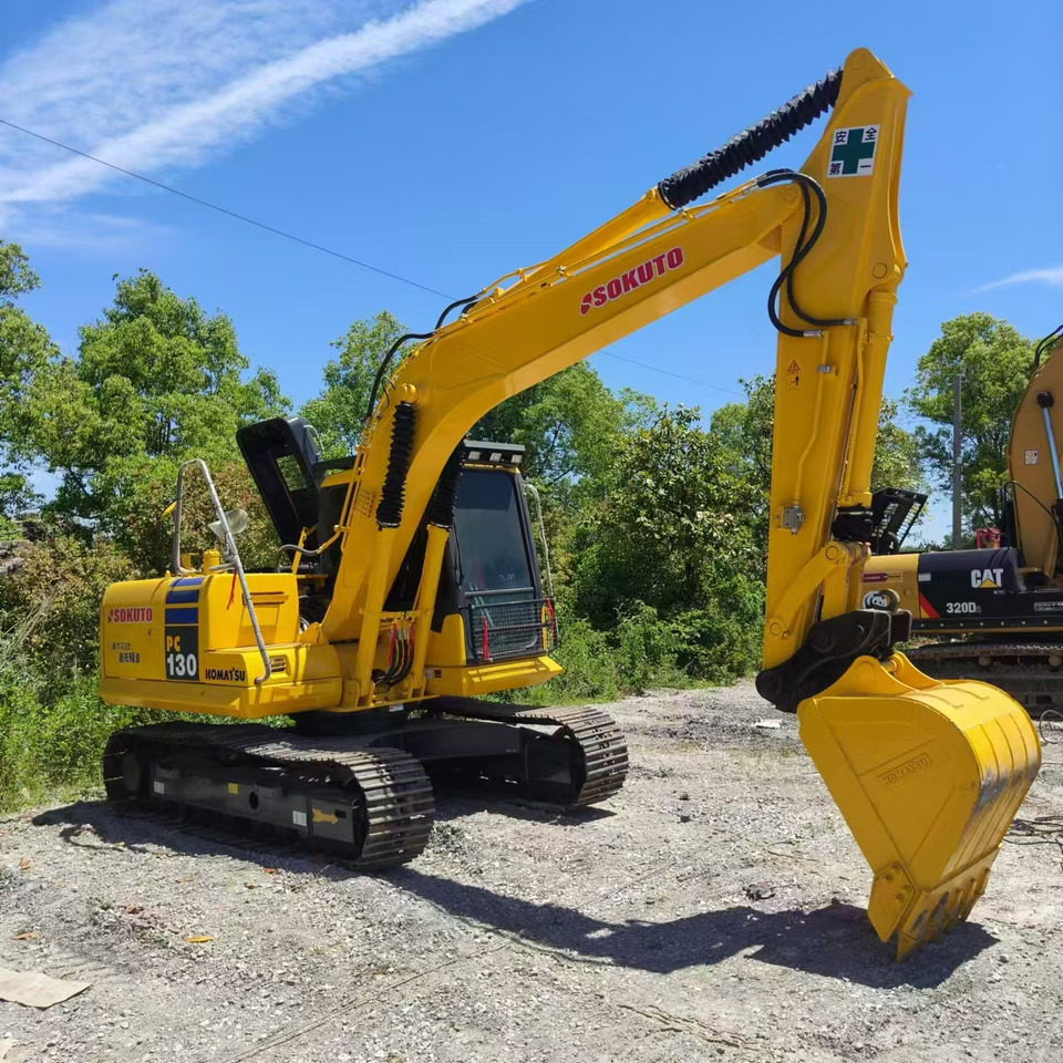 KOMATSU PC130 - Rupsgraafmachine: afbeelding 2 KOMATSU PC130 - Rupsgraafmachine: afbeelding 2