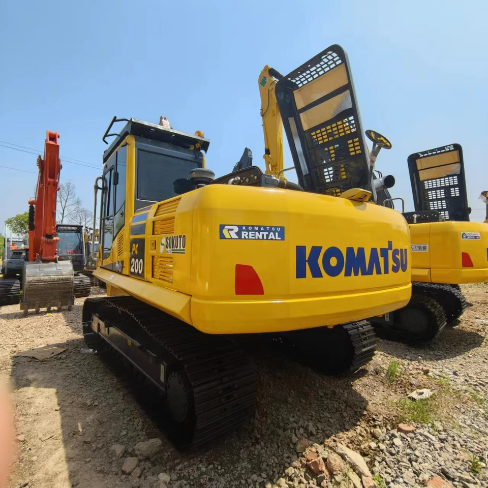 KOMATSU PC200-8MO - Rupsgraafmachine: afbeelding 2 KOMATSU PC200-8MO - Rupsgraafmachine: afbeelding 2