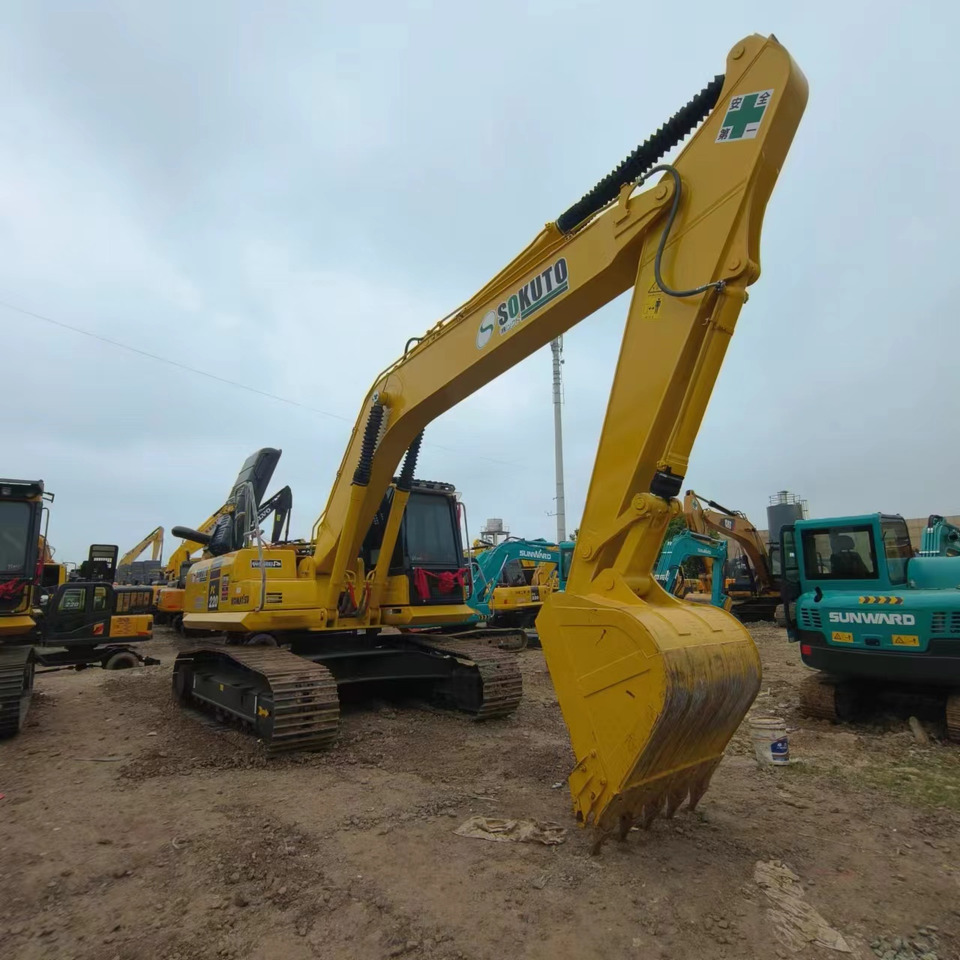 KOMATSU PC220-8 - Rupsgraafmachine: afbeelding 2 KOMATSU PC220-8 - Rupsgraafmachine: afbeelding 2