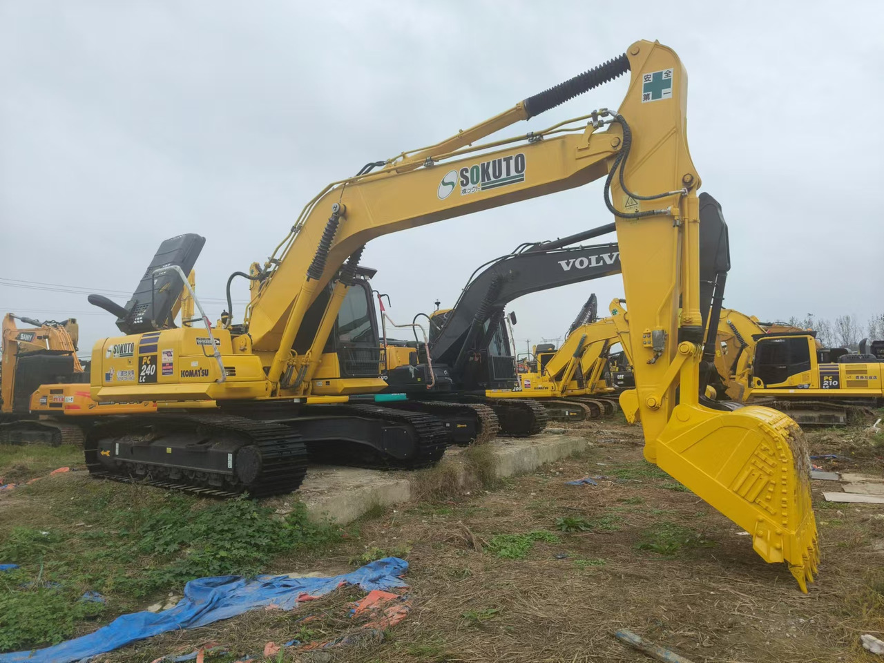 KOMATSU PC240LC-8 - Rupsgraafmachine: afbeelding 2 KOMATSU PC240LC-8 - Rupsgraafmachine: afbeelding 2