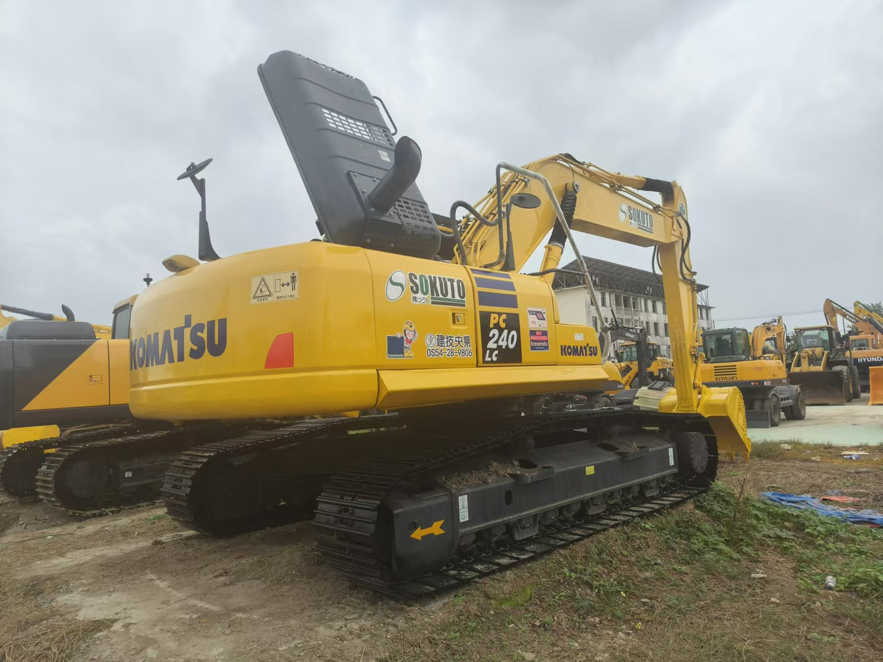 KOMATSU PC240LC-8 - Rupsgraafmachine: afbeelding 1 KOMATSU PC240LC-8 - Rupsgraafmachine: afbeelding 1