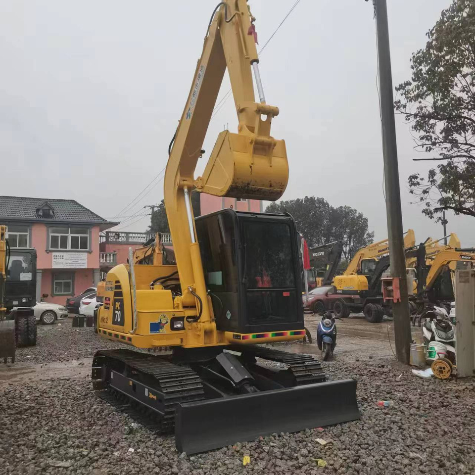 KOMATSU PC70 - Minigraafmachine: afbeelding 1 KOMATSU PC70 - Minigraafmachine: afbeelding 1