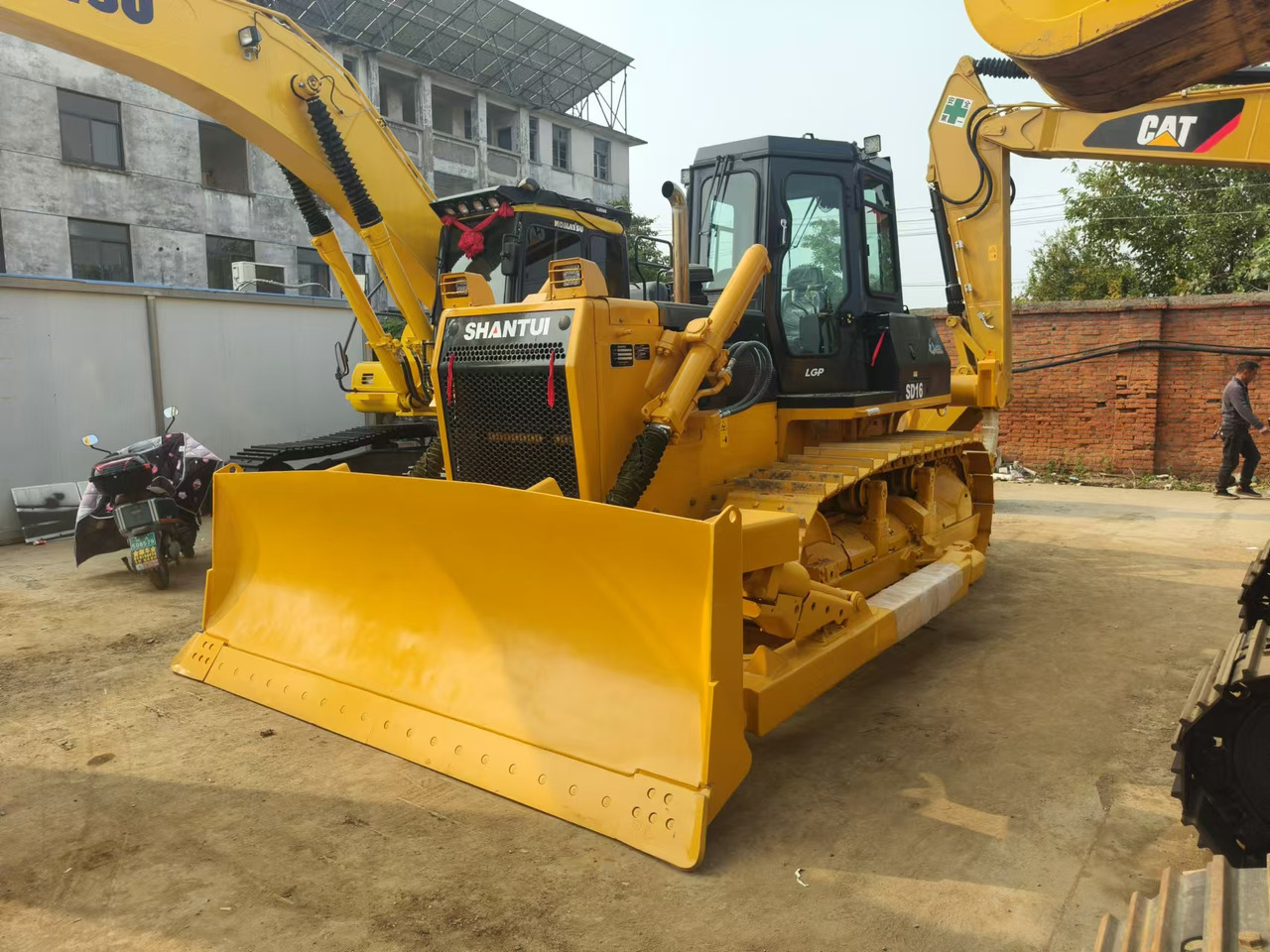 SHANTUI SD16 - Bulldozer: afbeelding 5 SHANTUI SD16 - Bulldozer: afbeelding 5