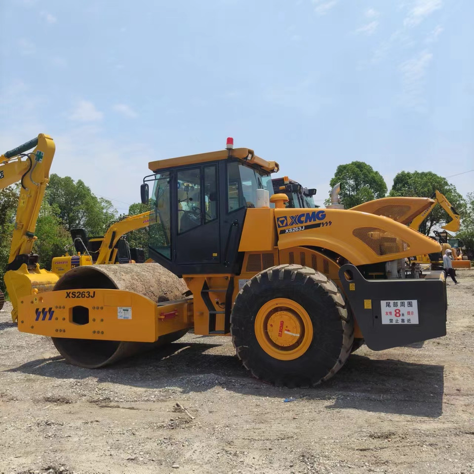 XCMG XS263J - Schapenpootwals/ Grondverdichter: afbeelding 3 XCMG XS263J - Schapenpootwals/ Grondverdichter: afbeelding 3