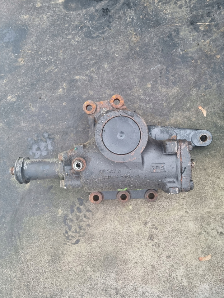 BOSCH KOLUMNA PRZEKŁADNIA KIEROWNICZA VOLVO FH 4 RENAULT GAMA RANGE T BOSCH ZF - Stuurhuis voor Vrachtwagen: afbeelding 1 BOSCH KOLUMNA PRZEKŁADNIA KIEROWNICZA VOLVO FH 4 RENAULT GAMA RANGE T BOSCH ZF - Stuurhuis voor Vrachtwagen: afbeelding 1