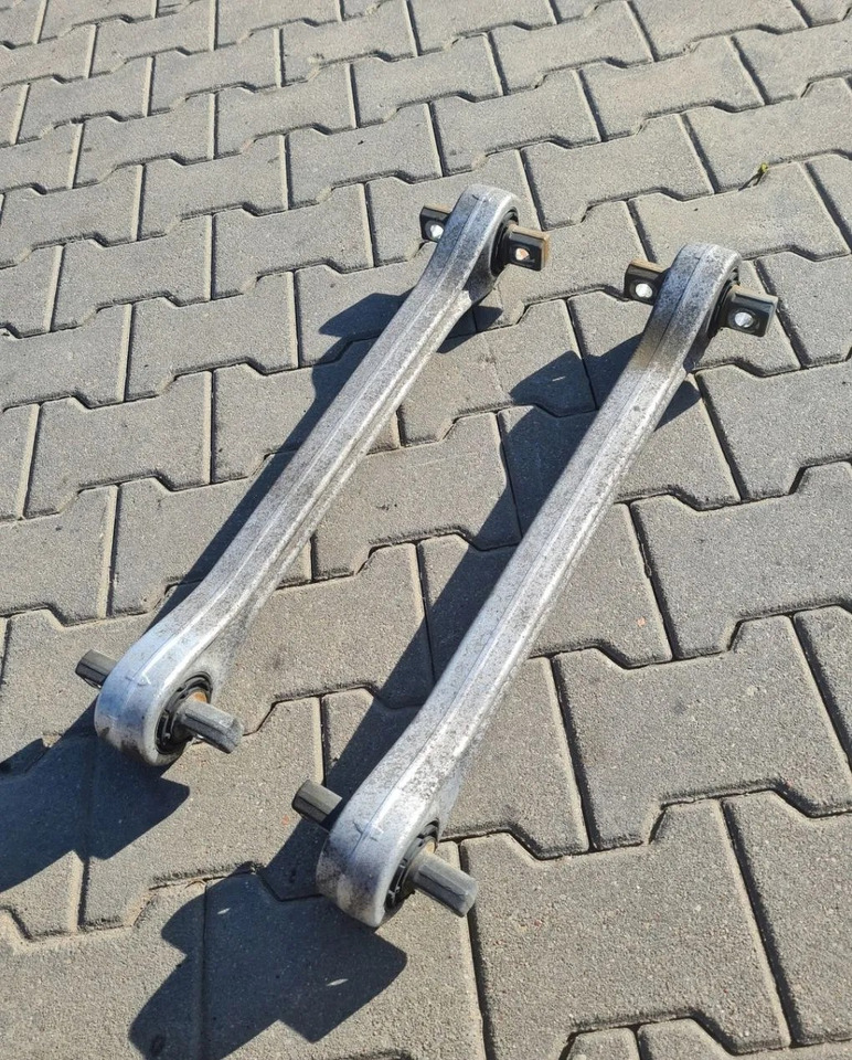 DRĄŻEK REAKCYJNY STABILIZACYJNY VOLVO FH 4 FM 4 FH 5 FM 5 ORYGINAŁ 22455603 - Stabilisatorstang: afbeelding 1 DRĄŻEK REAKCYJNY STABILIZACYJNY VOLVO FH 4 FM 4 FH 5 FM 5 ORYGINAŁ 22455603 - Stabilisatorstang: afbeelding 1