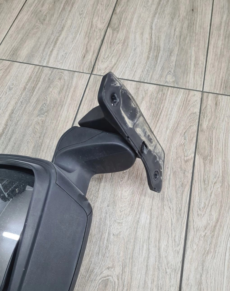 Renault GAMA T C K RANGE - Achteruitkijkspiegel: afbeelding 3 Renault GAMA T C K RANGE - Achteruitkijkspiegel: afbeelding 3