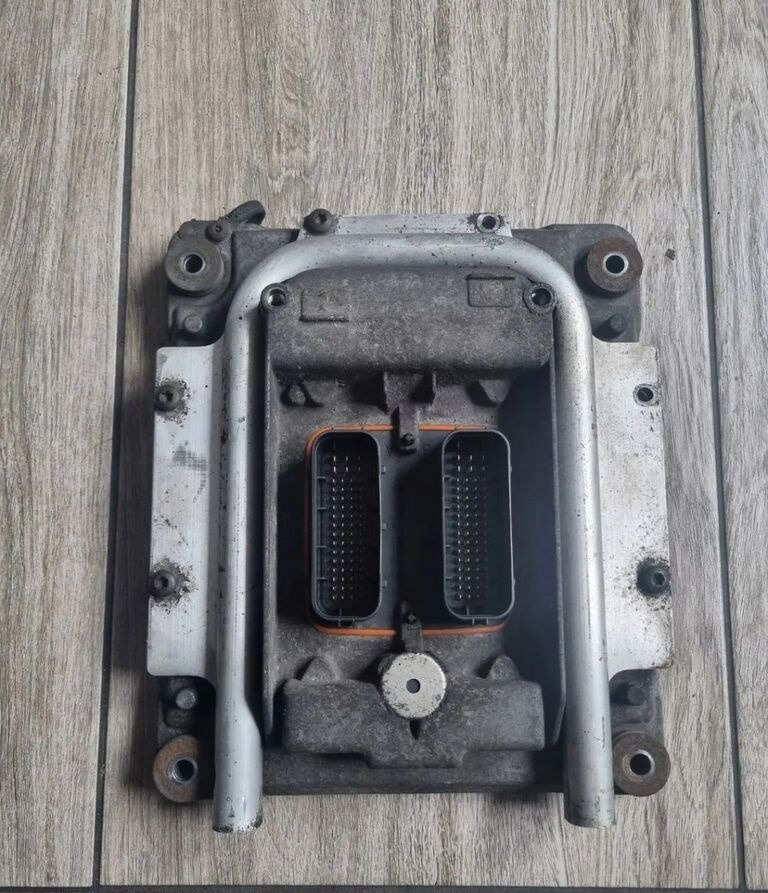 TRW 60100007, P03 Renault MIDLUM ,PREMIUM DXI ,VOLVO FL, FE D7 truck - ECU voor Vrachtwagen: afbeelding 2 TRW 60100007, P03 Renault MIDLUM ,PREMIUM DXI ,VOLVO FL, FE D7 truck - ECU voor Vrachtwagen: afbeelding 2
