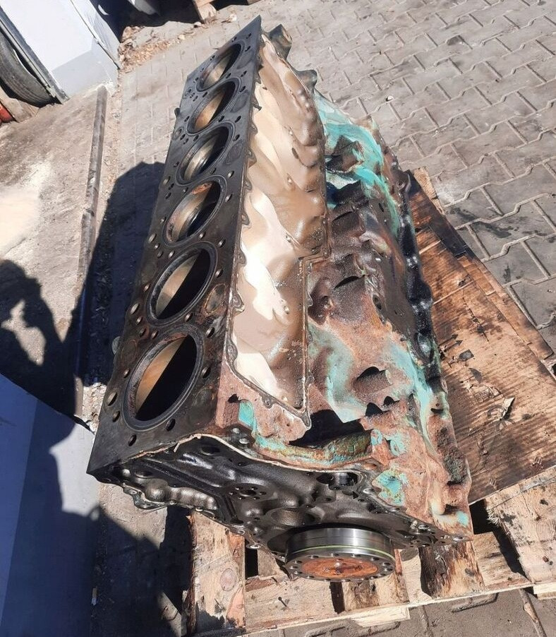 VOLVO BLOK SILNIKA SŁUPEK TŁOKI WAŁ VOLVO FH 4 D13K - Cilinderblok voor Vrachtwagen: afbeelding 5 VOLVO BLOK SILNIKA SŁUPEK TŁOKI WAŁ VOLVO FH 4 D13K - Cilinderblok voor Vrachtwagen: afbeelding 5