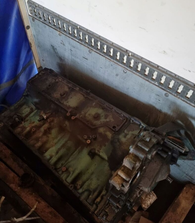 VOLVO BLOK SILNIKA SŁUPEK TŁOKI WAŁ VOLVO FH FM 12 D12A 93-01 - Cilinderblok voor Vrachtwagen: afbeelding 1 VOLVO BLOK SILNIKA SŁUPEK TŁOKI WAŁ VOLVO FH FM 12 D12A 93-01 - Cilinderblok voor Vrachtwagen: afbeelding 1