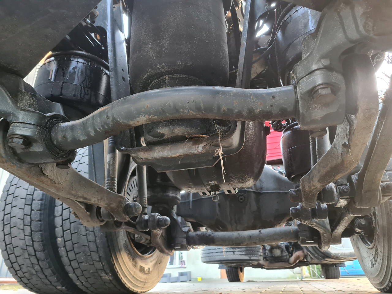 VOLVO DRĄŻEK STABILIZATOR TYŁ VOLVO FH 4 FM 4 FMX FH 5 FM 5 6x2 6x4 65MM - Stabilisatorstang voor Vrachtwagen: afbeelding 1 VOLVO DRĄŻEK STABILIZATOR TYŁ VOLVO FH 4 FM 4 FMX FH 5 FM 5 6x2 6x4 65MM - Stabilisatorstang voor Vrachtwagen: afbeelding 1