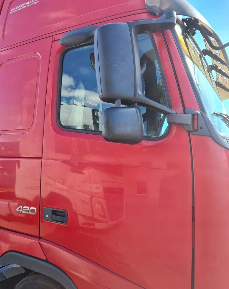 VOLVO DRZWI KOMPLETNE PRAWE VOLVO FH 13 LIFT EURO 5 - Deur en onderdelen voor Vrachtwagen: afbeelding 2 VOLVO DRZWI KOMPLETNE PRAWE VOLVO FH 13 LIFT EURO 5 - Deur en onderdelen voor Vrachtwagen: afbeelding 2