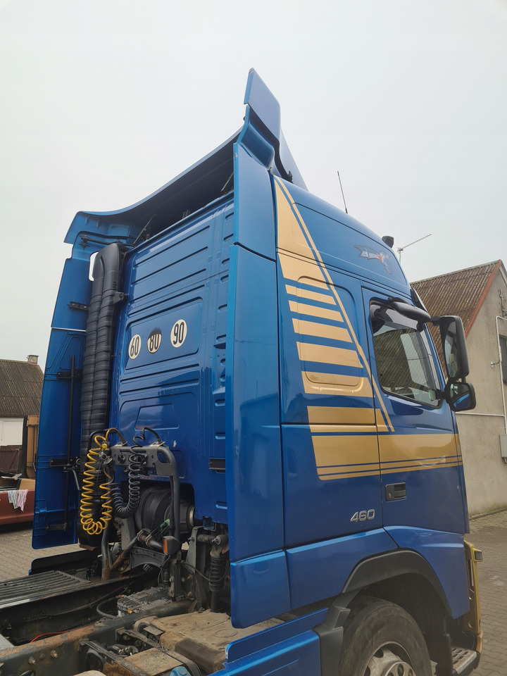 VOLVO KABINA KOMPLETNA VOLVO FH 13 LIFT GLOBETROTTER - Cabine voor Vrachtwagen: afbeelding 5 VOLVO KABINA KOMPLETNA VOLVO FH 13 LIFT GLOBETROTTER - Cabine voor Vrachtwagen: afbeelding 5