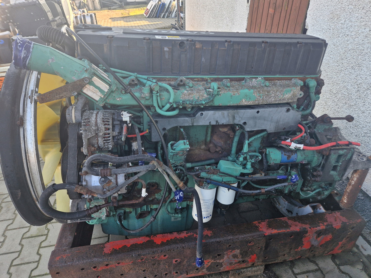 VOLVO KOMPLETNY VOLVO FH 12 FM 12 D12A 420 - Motor voor Vrachtwagen: afbeelding 1 VOLVO KOMPLETNY VOLVO FH 12 FM 12 D12A 420 - Motor voor Vrachtwagen: afbeelding 1