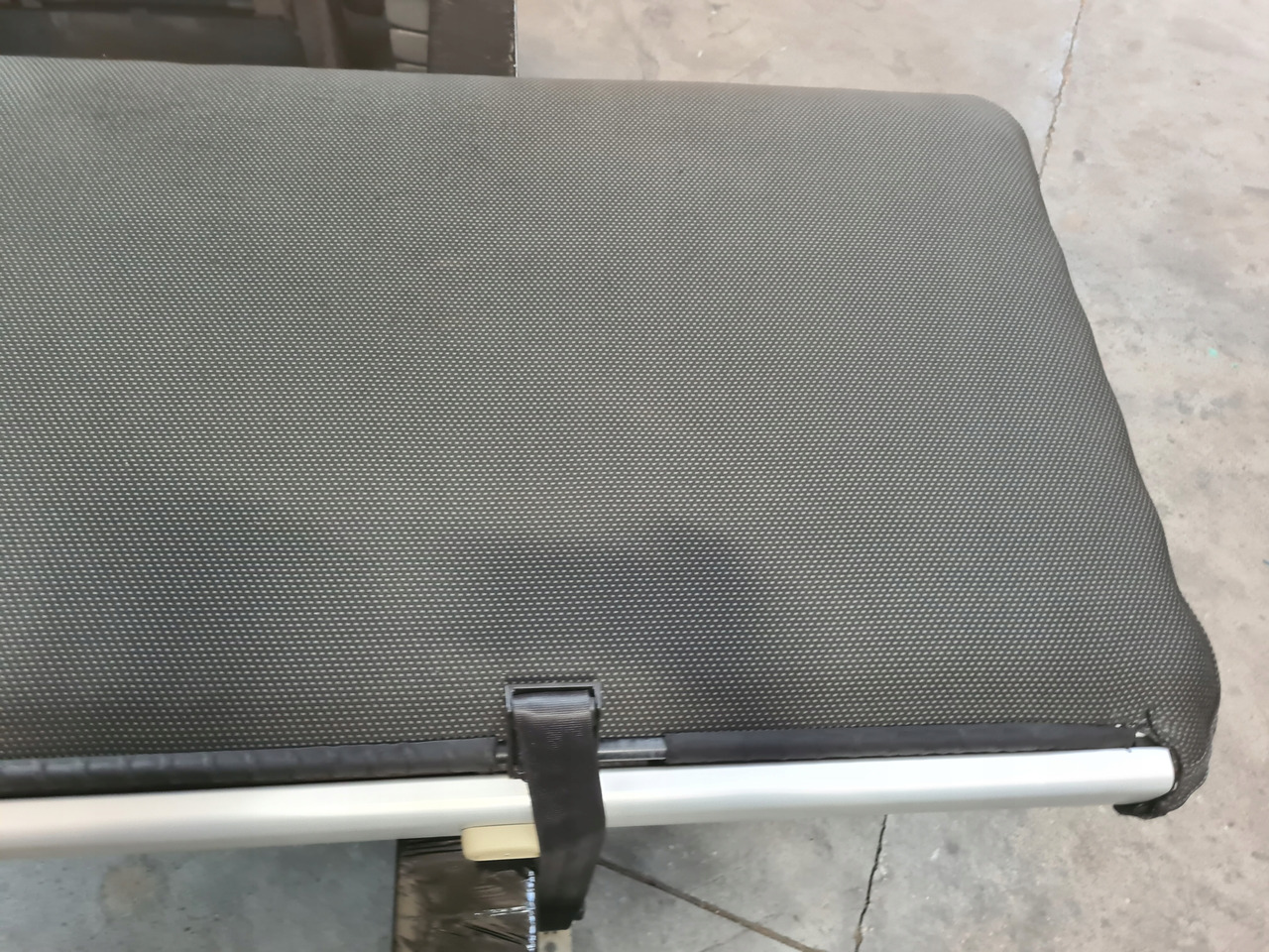 VOLVO ŁÓŻKO KOMPLETNE GÓRNE LEŻANKA MOCOWANIA - Zitplaats voor Vrachtwagen: afbeelding 2 VOLVO ŁÓŻKO KOMPLETNE GÓRNE LEŻANKA MOCOWANIA - Zitplaats voor Vrachtwagen: afbeelding 2