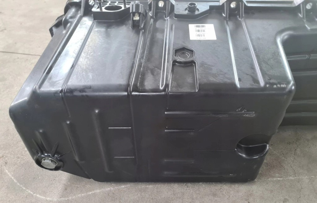 VOLVO MISA MISKA OLEJOWA SILNIKA VOLVO FH 16 D16K EURO 6 - Carterpan voor Vrachtwagen: afbeelding 5 VOLVO MISA MISKA OLEJOWA SILNIKA VOLVO FH 16 D16K EURO 6 - Carterpan voor Vrachtwagen: afbeelding 5