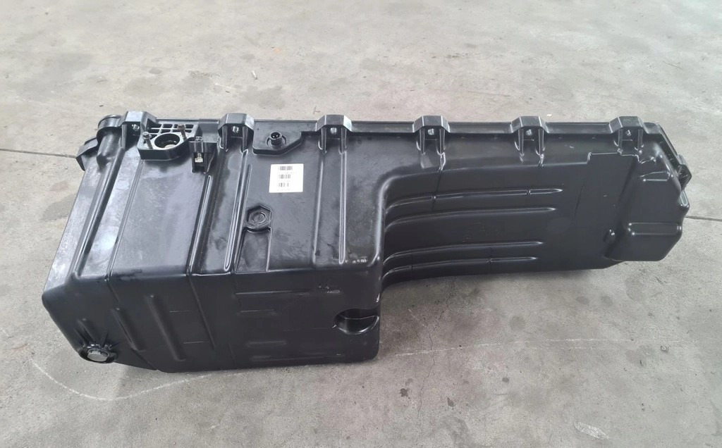 VOLVO MISA MISKA OLEJOWA SILNIKA VOLVO FH 16 D16K EURO 6 - Carterpan voor Vrachtwagen: afbeelding 4 VOLVO MISA MISKA OLEJOWA SILNIKA VOLVO FH 16 D16K EURO 6 - Carterpan voor Vrachtwagen: afbeelding 4