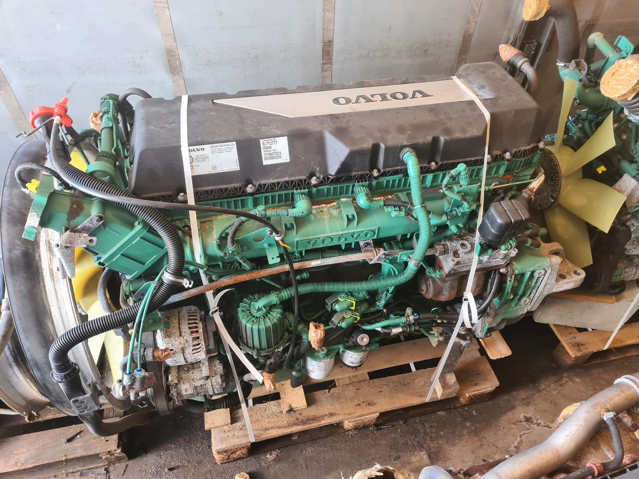 VOLVO SILNIK KOMPLETNY VOLVO FH FM 4 D13K K2 500 EUVI EURO 6 - Motor voor Vrachtwagen: afbeelding 1 VOLVO SILNIK KOMPLETNY VOLVO FH FM 4 D13K K2 500 EUVI EURO 6 - Motor voor Vrachtwagen: afbeelding 1