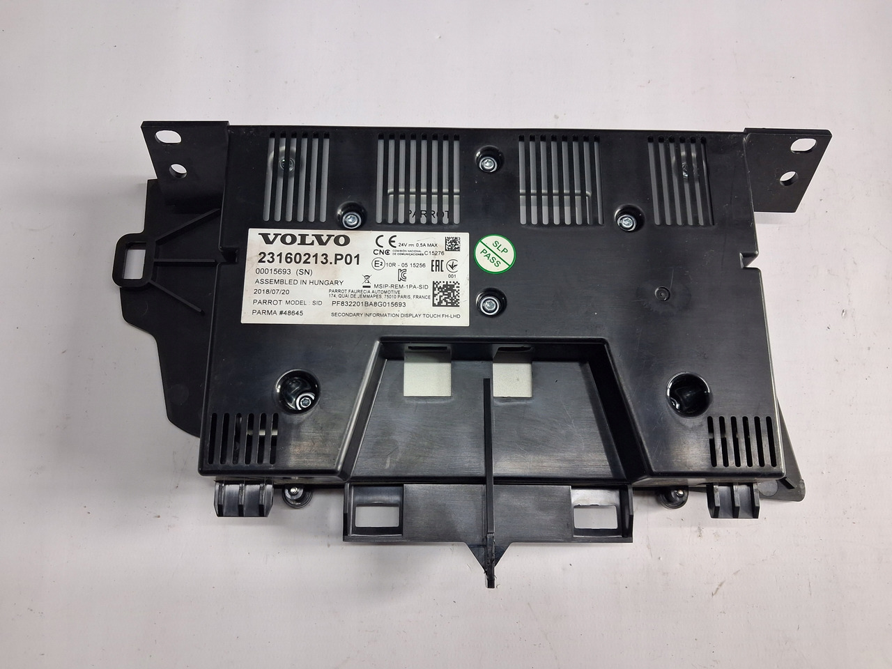 VOLVO WYŚWIETLACZ PANEL RADIA NAWIGACJI VOLVO FH 4 FH 16 EURO 6 23160213 - Navigatiesysteem voor Vrachtwagen: afbeelding 3 VOLVO WYŚWIETLACZ PANEL RADIA NAWIGACJI VOLVO FH 4 FH 16 EURO 6 23160213 - Navigatiesysteem voor Vrachtwagen: afbeelding 3