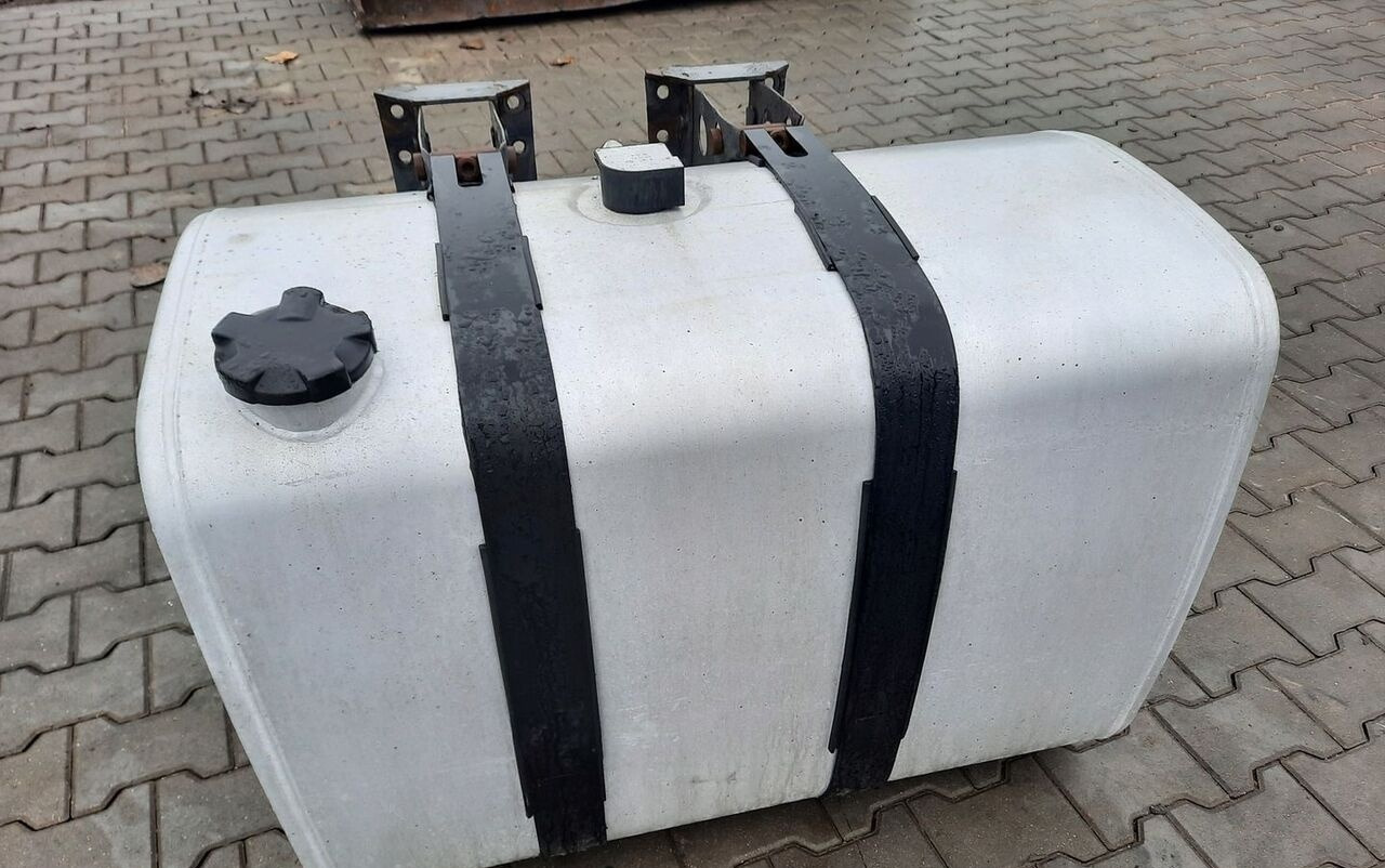 VOLVO ZBIORNIK PALIWA RENAULT GAMA RANGE T VOLVO FH FM 4 5 100/70/70 - Brandstoftank voor Vrachtwagen: afbeelding 1 VOLVO ZBIORNIK PALIWA RENAULT GAMA RANGE T VOLVO FH FM 4 5 100/70/70 - Brandstoftank voor Vrachtwagen: afbeelding 1