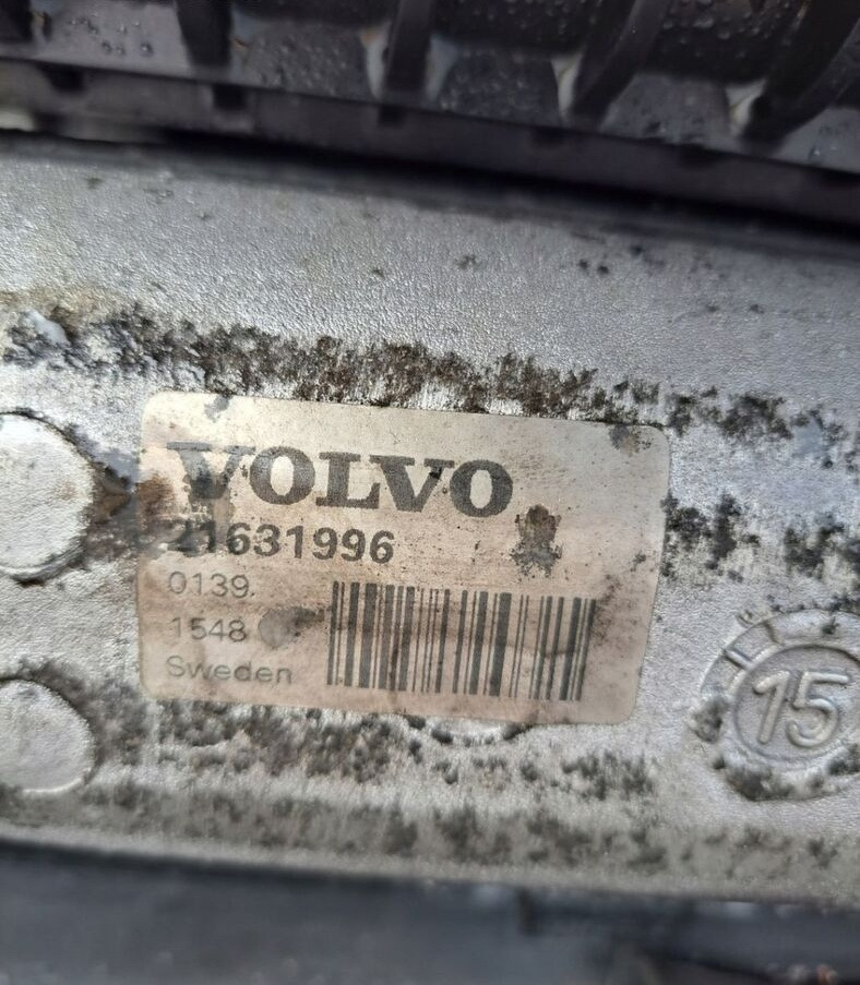 Volvo KOMPLET CHŁODNICA RENAULT GAMA T VOLVO FH 4 DTI 13 - Radiateur voor Vrachtwagen: afbeelding 5 Volvo KOMPLET CHŁODNICA RENAULT GAMA T VOLVO FH 4 DTI 13 - Radiateur voor Vrachtwagen: afbeelding 5