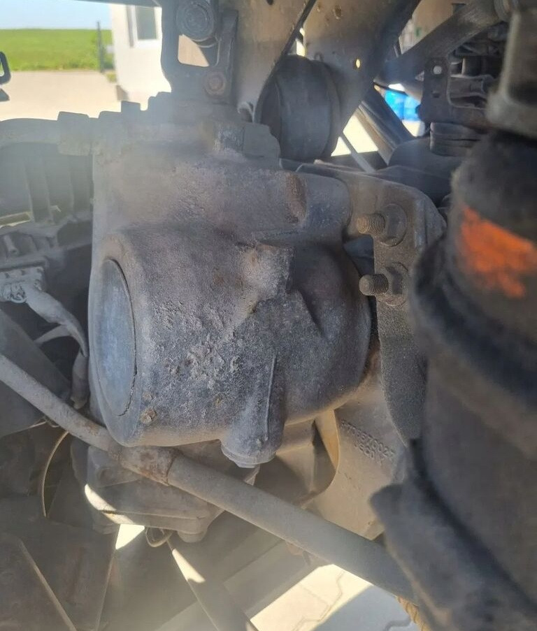 ZF KOLUMNA PRZEKŁADNIA KIEROWNICZA RENAULT MIDLUM DXI VOLVO FL R 22.5 - Stuurhuis voor Vrachtwagen: afbeelding 1 ZF KOLUMNA PRZEKŁADNIA KIEROWNICZA RENAULT MIDLUM DXI VOLVO FL R 22.5 - Stuurhuis voor Vrachtwagen: afbeelding 1