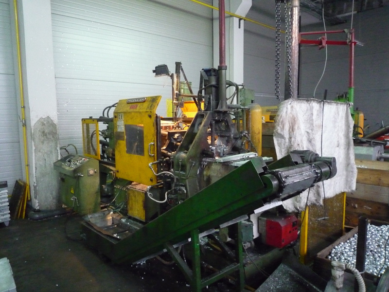 PRODUCER TAIWAN DH-P80 - Werktuigmachine: afbeelding 1 PRODUCER TAIWAN DH-P80 - Werktuigmachine: afbeelding 1