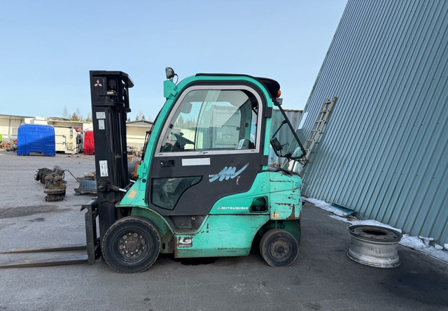Mitsubishi FD20N - Diesel heftruck: afbeelding 1 Mitsubishi FD20N - Diesel heftruck: afbeelding 1