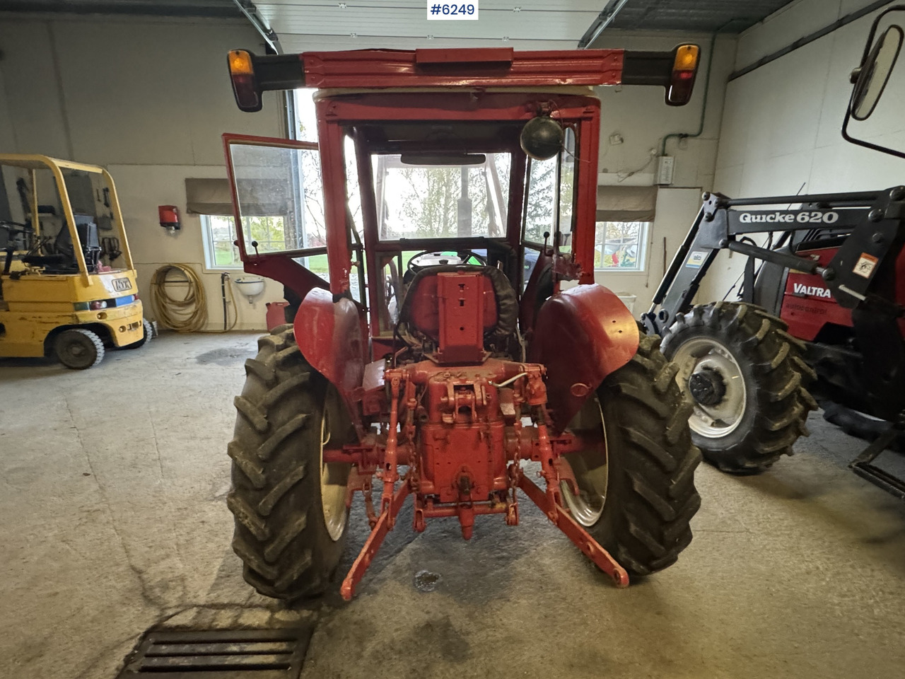 1973 International 444 w/ Bjørnerud loader and bucket. WATCH VIDEO - Tractor: afbeelding 5 1973 International 444 w/ Bjørnerud loader and bucket. WATCH VIDEO - Tractor: afbeelding 5