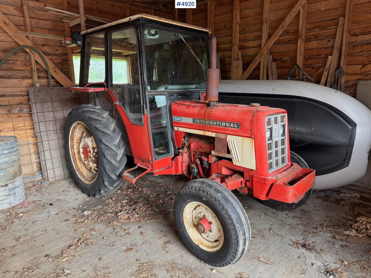 1977 International Harvester 454 - Tractor: afbeelding 1 1977 International Harvester 454 - Tractor: afbeelding 1