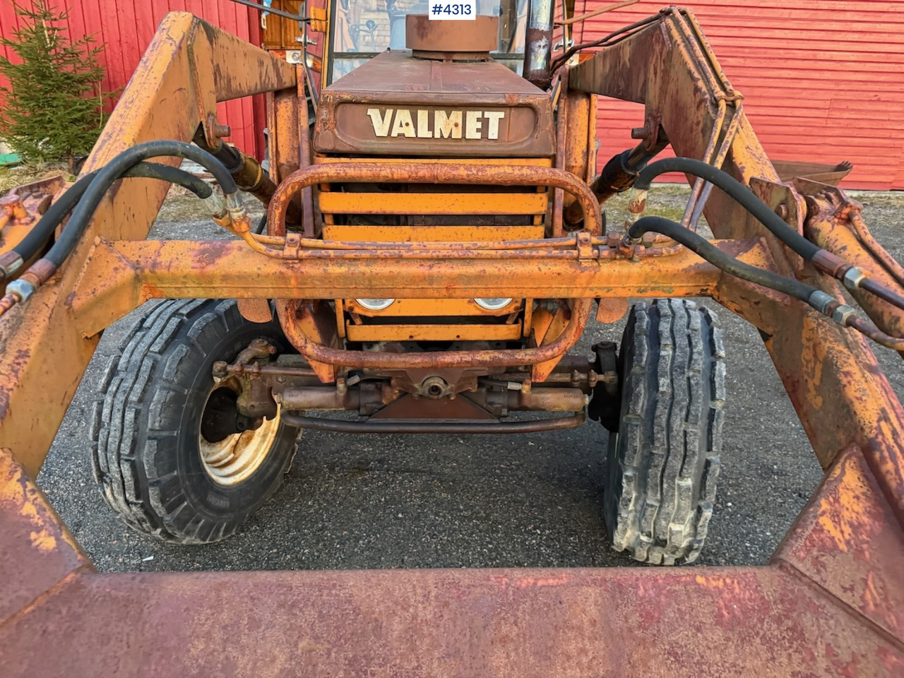 1980 Valmet 602 m/ frontlaster - Tractor: afbeelding 5 1980 Valmet 602 m/ frontlaster - Tractor: afbeelding 5