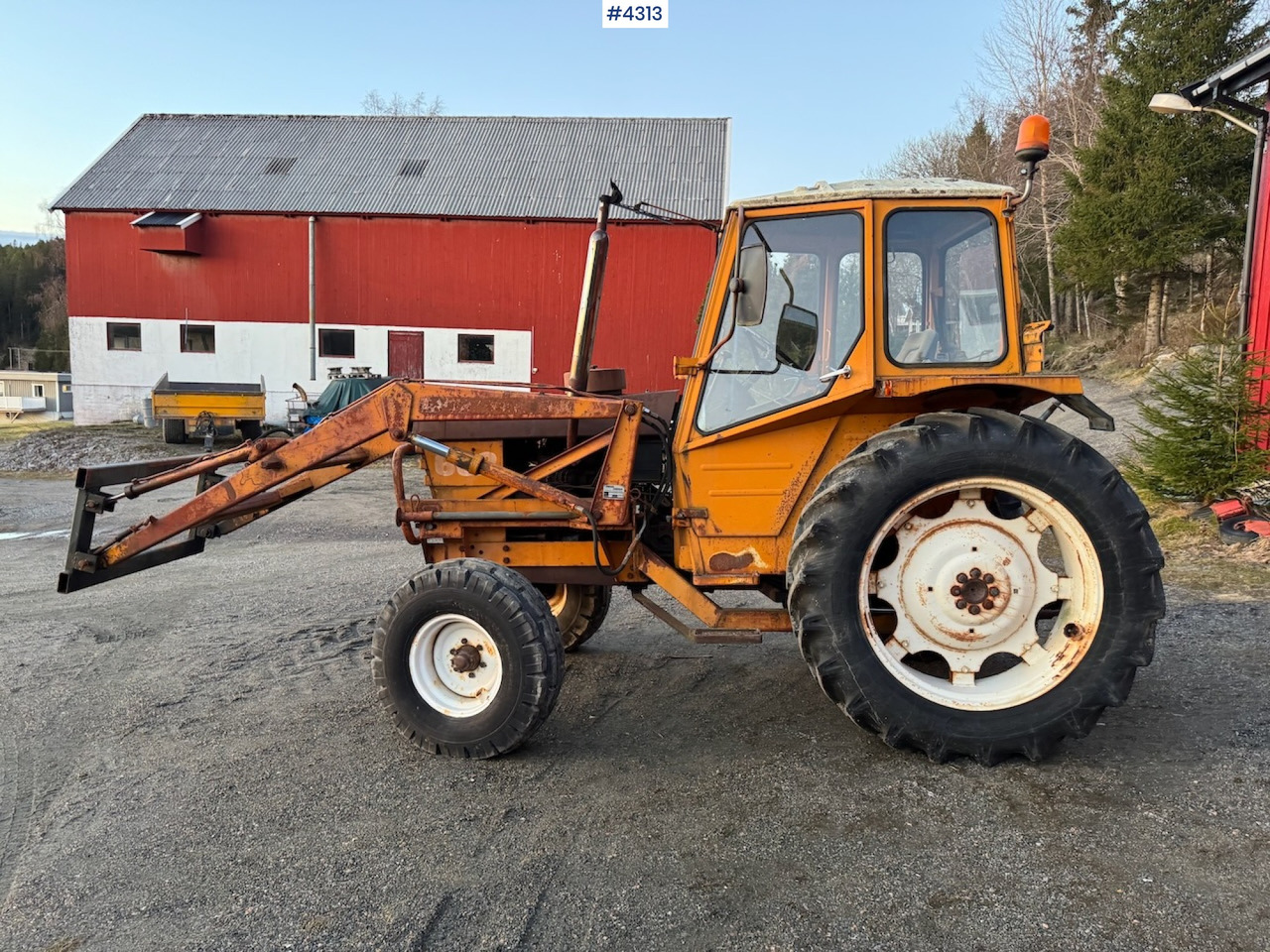 1980 Valmet 602 m/ frontlaster - Tractor: afbeelding 2 1980 Valmet 602 m/ frontlaster - Tractor: afbeelding 2