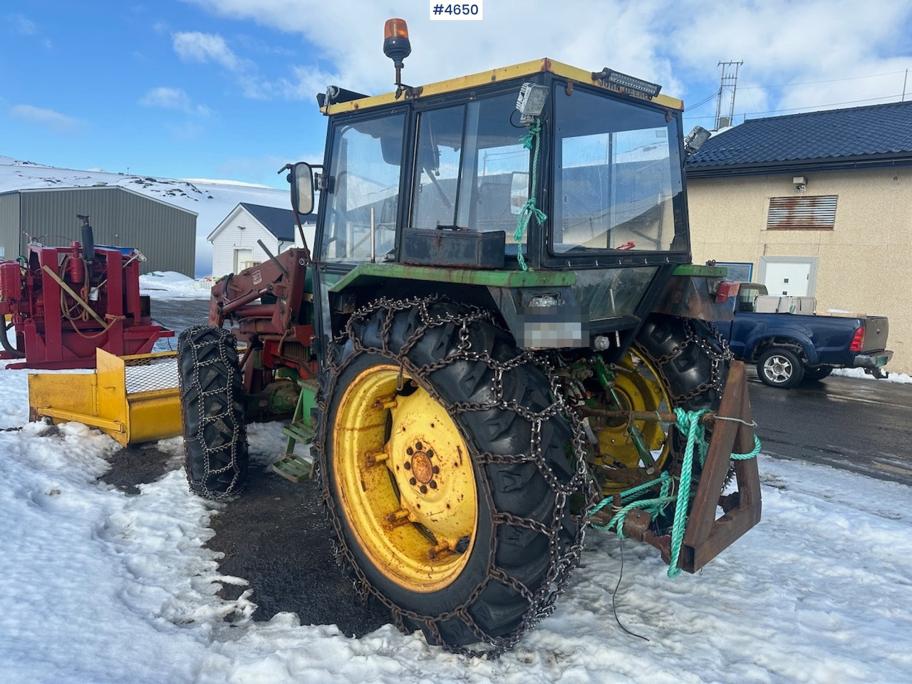 1981 John Deere 2040 w/ loader, triangle, snow blower, pallet forks and hydraulic unit. WATCH VIDEO. - Tractor: afbeelding 3 1981 John Deere 2040 w/ loader, triangle, snow blower, pallet forks and hydraulic unit. WATCH VIDEO. - Tractor: afbeelding 3