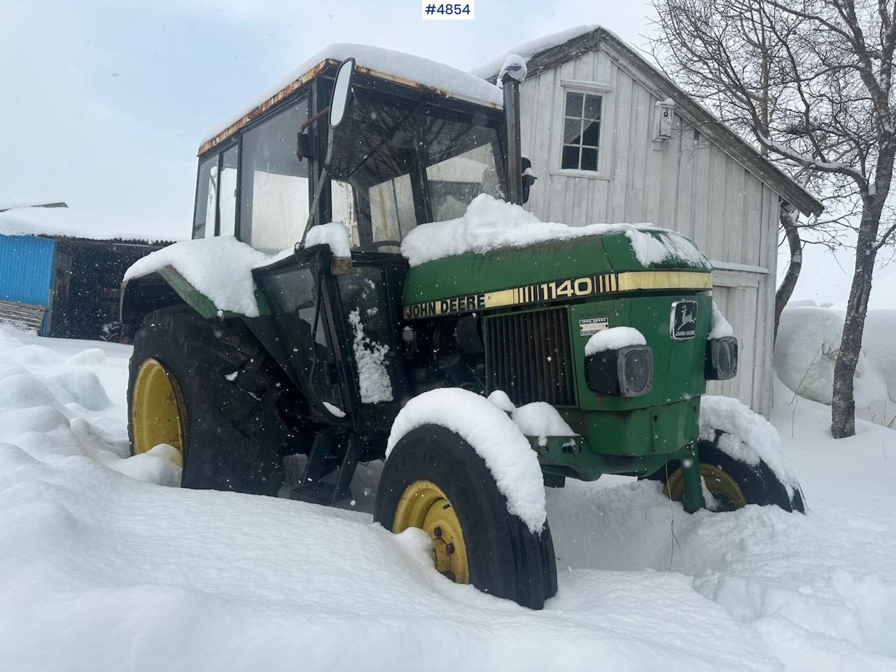 1982 John Deere 1140 tractor - Tractor: afbeelding 1 1982 John Deere 1140 tractor - Tractor: afbeelding 1