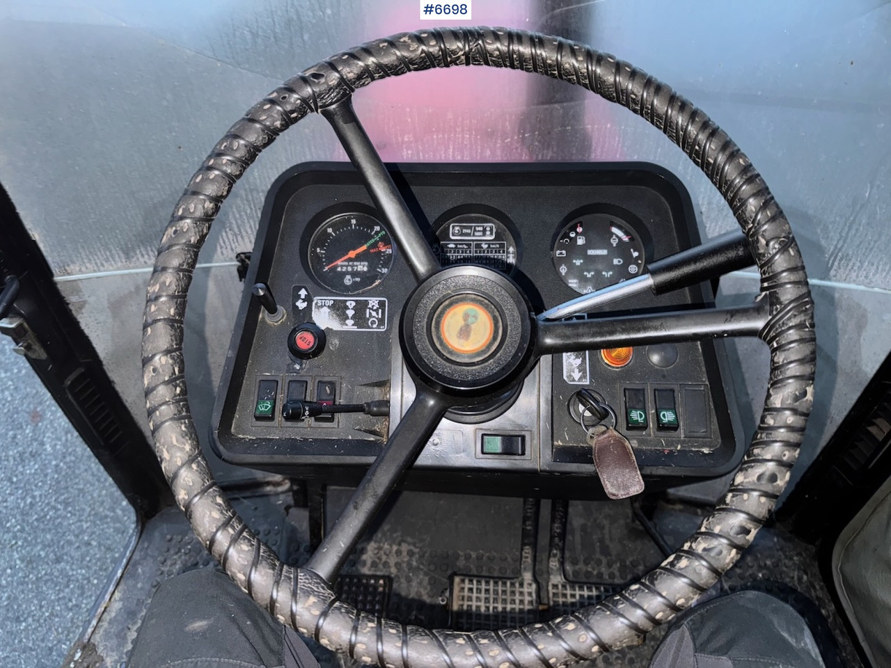 Leasing 1989 Case IH 685 XL 1989 Case IH 685 XL: afbeelding 20 Leasing 1989 Case IH 685 XL 1989 Case IH 685 XL: afbeelding 20