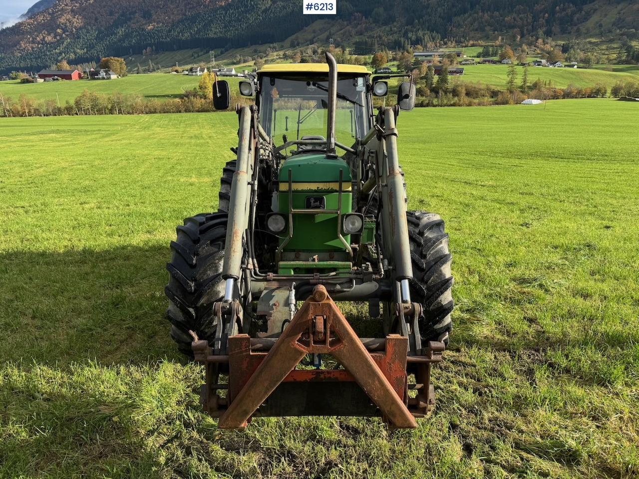 1990 John Deere 2850 Power Synchron w/ front loader. - Tractor: afbeelding 3 1990 John Deere 2850 Power Synchron w/ front loader. - Tractor: afbeelding 3