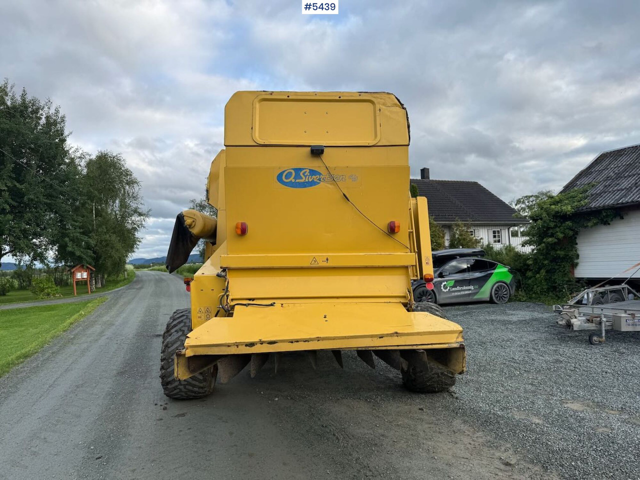 1995 New Holland TX65 m/ 20 fot skjærebord og henger - Maaidorser: afbeelding 5 1995 New Holland TX65 m/ 20 fot skjærebord og henger - Maaidorser: afbeelding 5