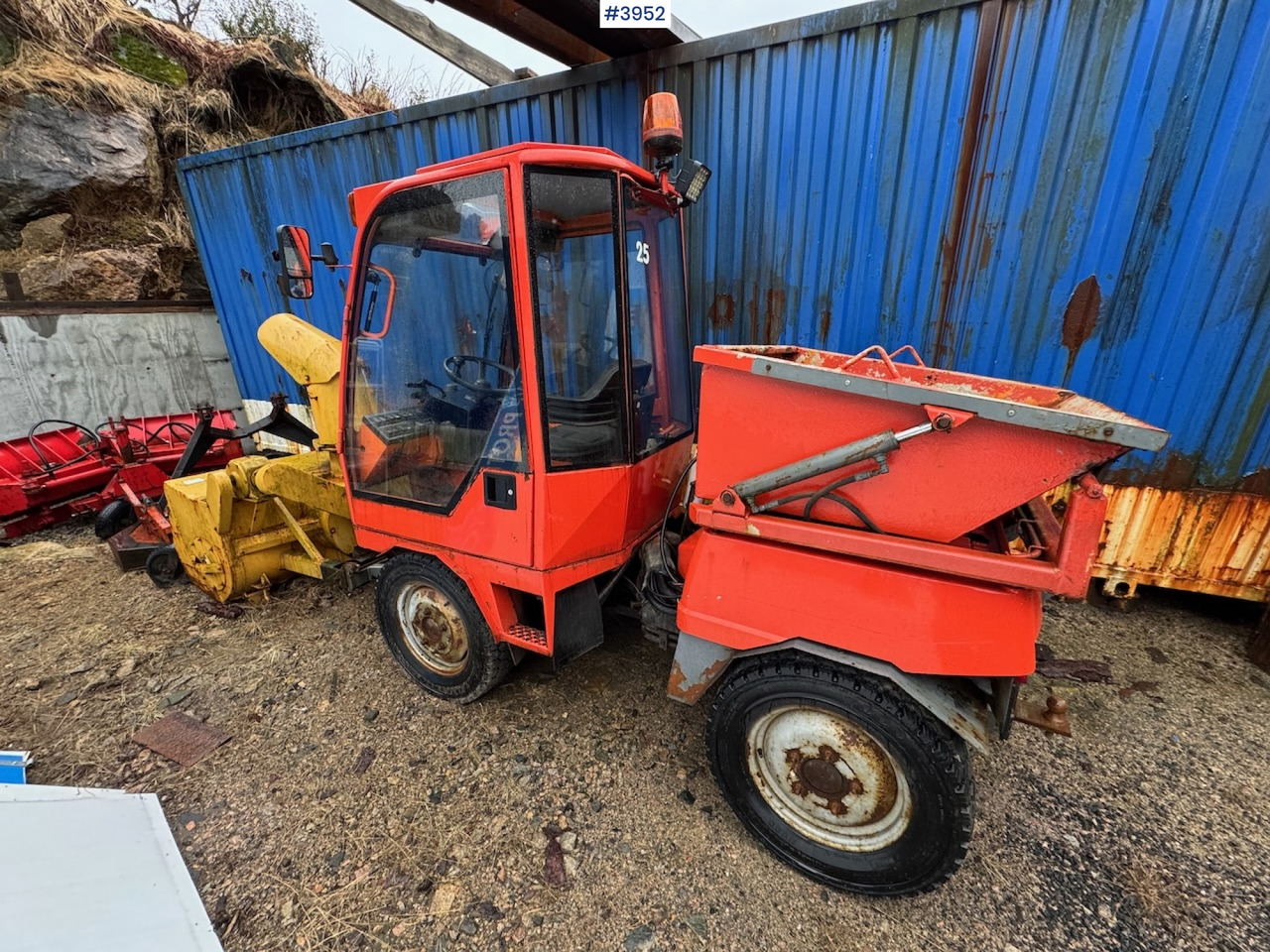 1996 Holder 240 with some equipment - Tractor: afbeelding 4 1996 Holder 240 with some equipment - Tractor: afbeelding 4