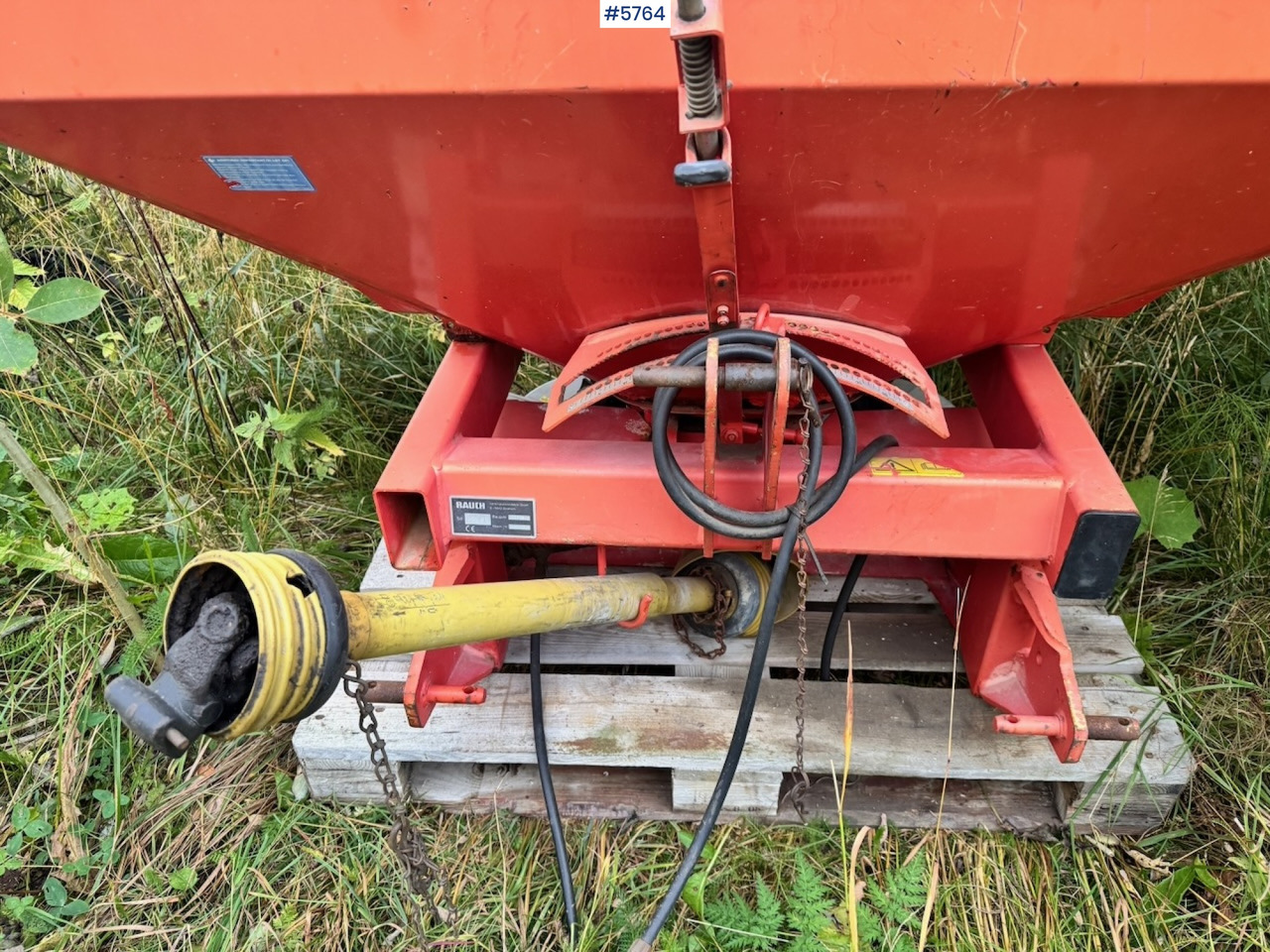 1999 Rauch MDS 81 Fertiliser Spreader - Kunstmeststrooier: afbeelding 3 1999 Rauch MDS 81 Fertiliser Spreader - Kunstmeststrooier: afbeelding 3