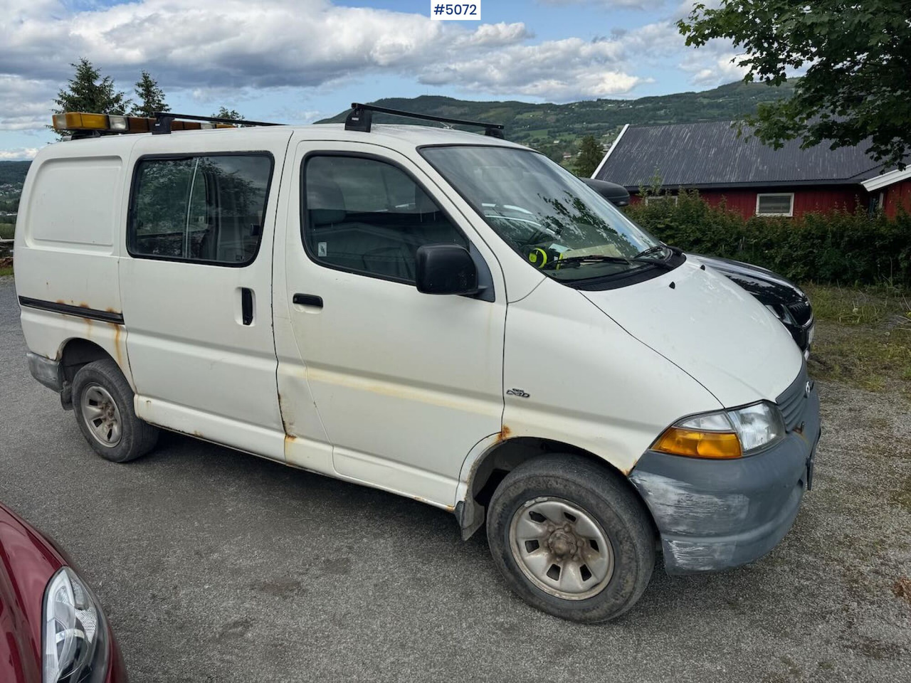 2003 Toyota Hiace 4wd - Gesloten bestelwagen: afbeelding 1 2003 Toyota Hiace 4wd - Gesloten bestelwagen: afbeelding 1