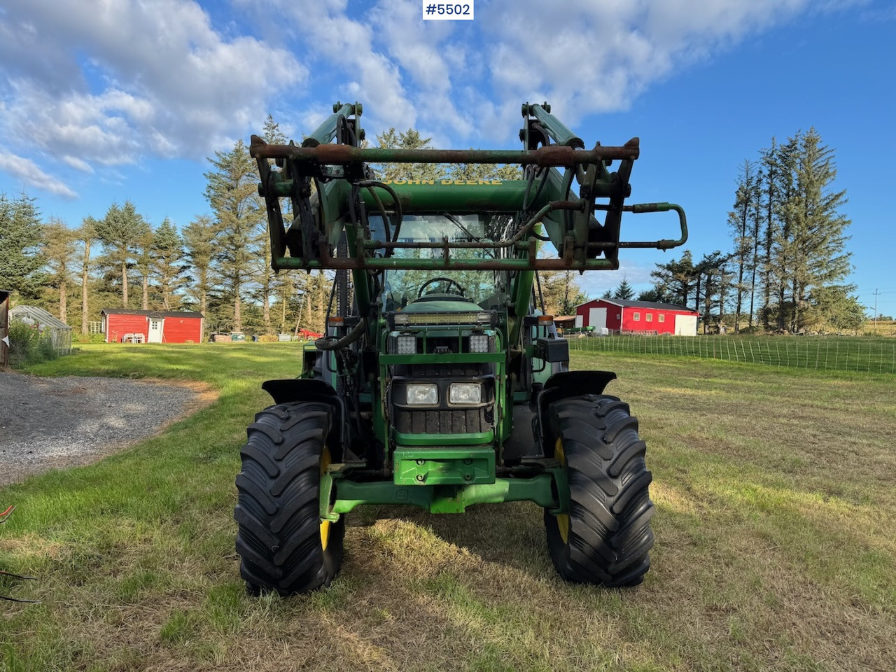 2004 John Deere 6220 w/front loader - Tractor: afbeelding 3 2004 John Deere 6220 w/front loader - Tractor: afbeelding 3