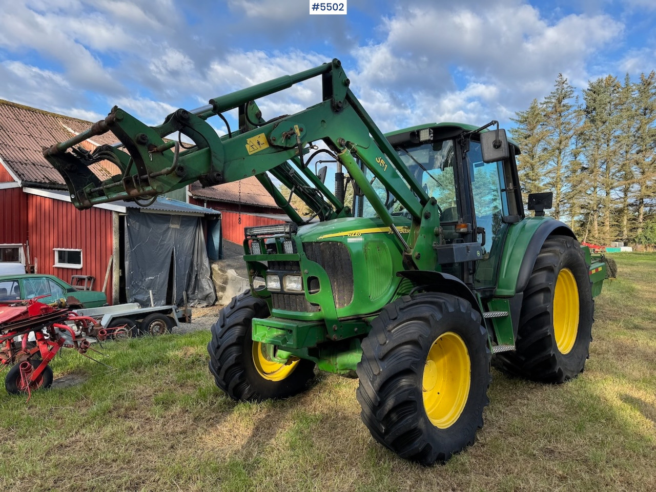2004 John Deere 6220 w/front loader - Tractor: afbeelding 2 2004 John Deere 6220 w/front loader - Tractor: afbeelding 2