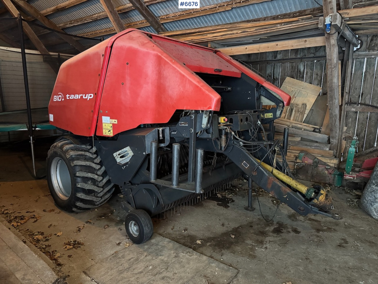 2006 Taarup BIO+ Round Baler. Well maintained. - Hooi-/ Voedermachine: afbeelding 2 2006 Taarup BIO+ Round Baler. Well maintained. - Hooi-/ Voedermachine: afbeelding 2